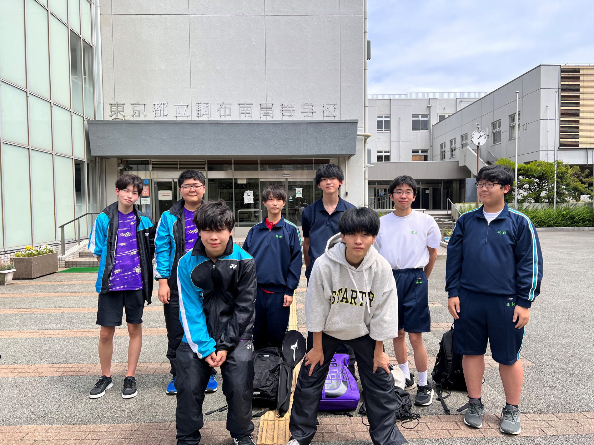 3年引退　男子